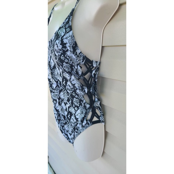 NWT Ibiza Black Leopard Print Metallic Side Knotted One Piece Swimsuit Medium - Picture 5 of 12